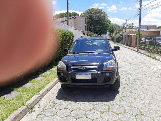HYUNDAI TUCSON 2.0 MPFI GLS 16V 143CV 2WD FLEX 4P AUTOMÁTICO HYUNDAI TUCSON 2.0 MPFI GLS 16V 143CV 2WD FLEX 4P AUTOMÁTICO